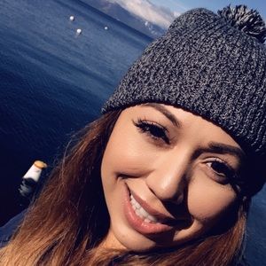 Meet your Posher, Gabriela